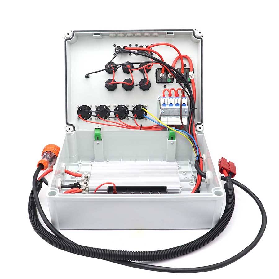 Waterproof Power Distribution Box IP54 Protection Level DC 12V Control Hub with CE and RoHS Certificates